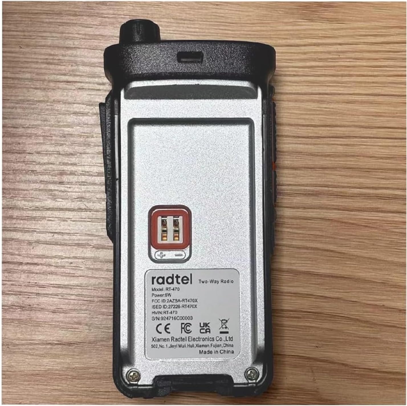 Talkie-walkie Tri-bande 10W - Réception Airband - 33% de remise