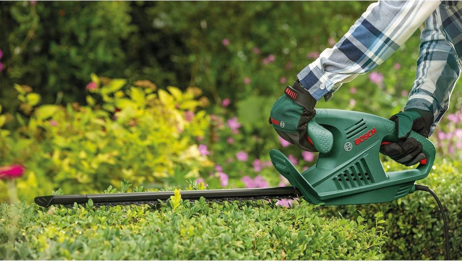 Taille-haie électrique 420W - 45 cm - 33% de remise