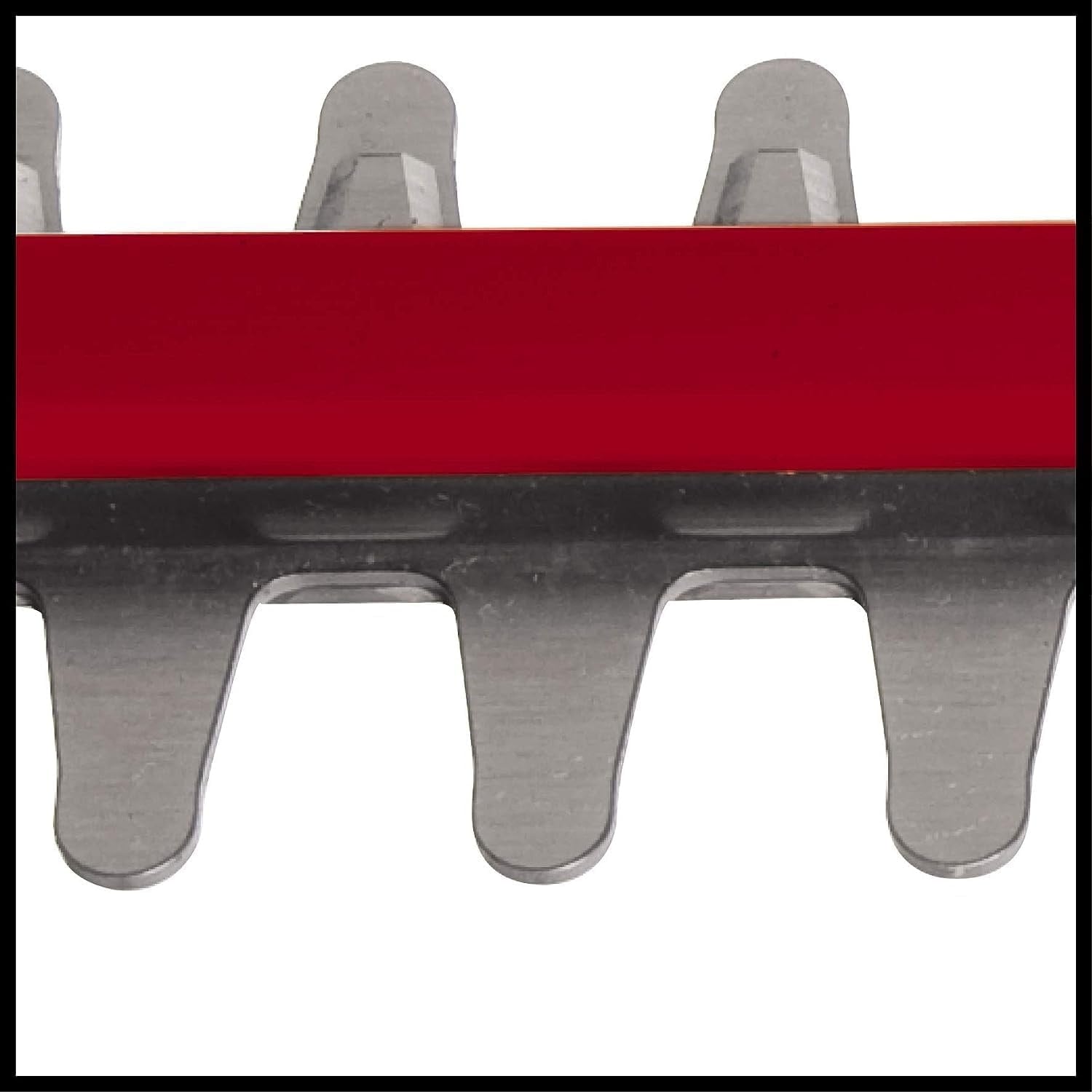 Taille-haie électrique 700 W - Lame 670 mm - 34% de remise