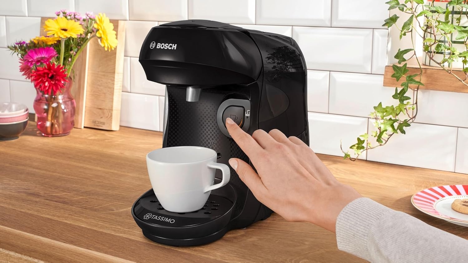 Bosch Machine à café automatique compacte 1400W - Noir - 39% de remise