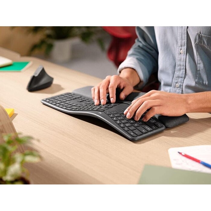 Logitech Clavier ergonomique sans fil QWERTZ - Noir - 40% de remise