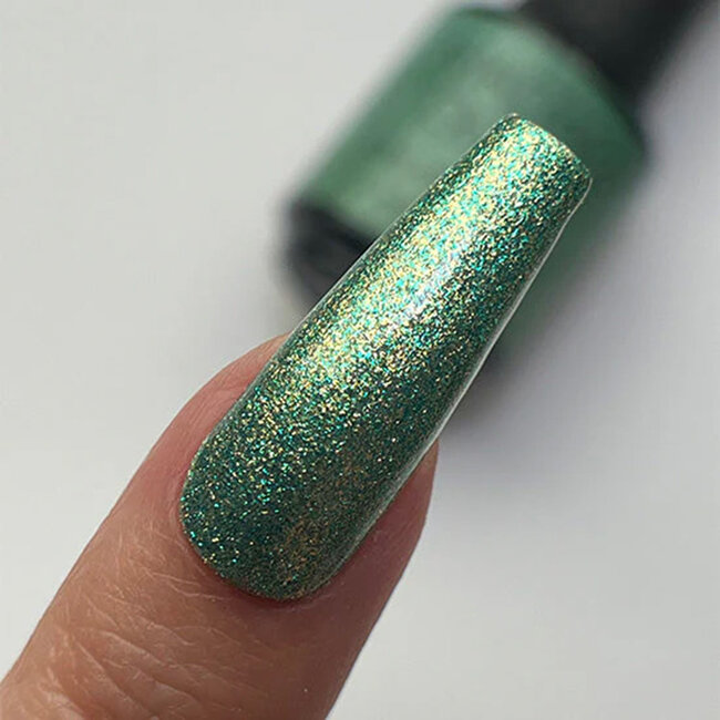 Madam Glam Glitter Shamrock Glow