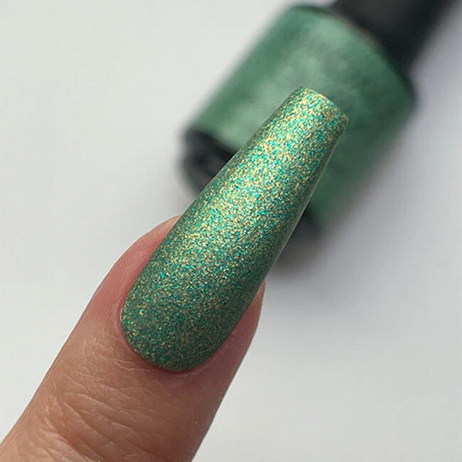 Madam Glam Glitter Shamrock Glow