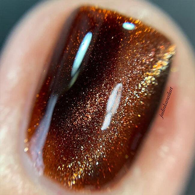 Madam Glam Keep the Change Cat Eye