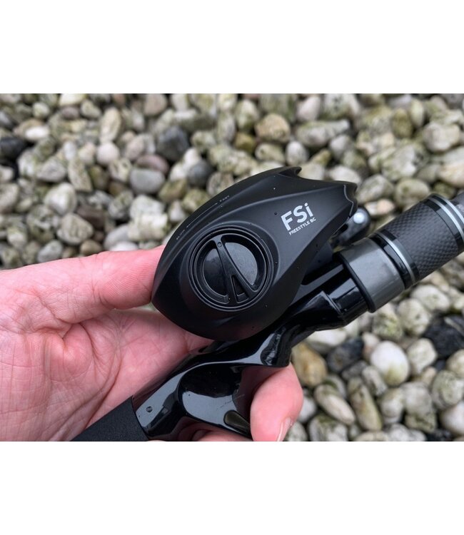 SPRO Freestyle SPRO  FREESTYLE FSi Baitcaster