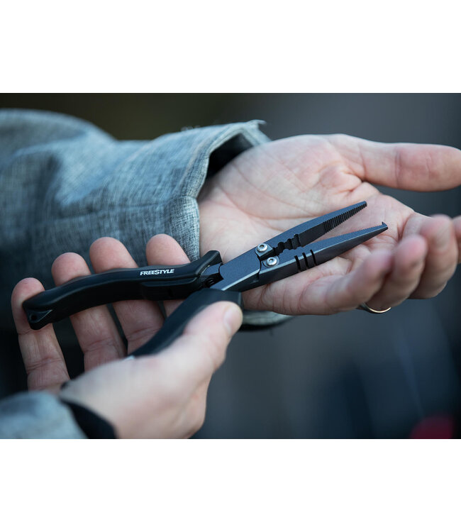 SPRO Freestyle SPRO FREESTYLE PLIER18