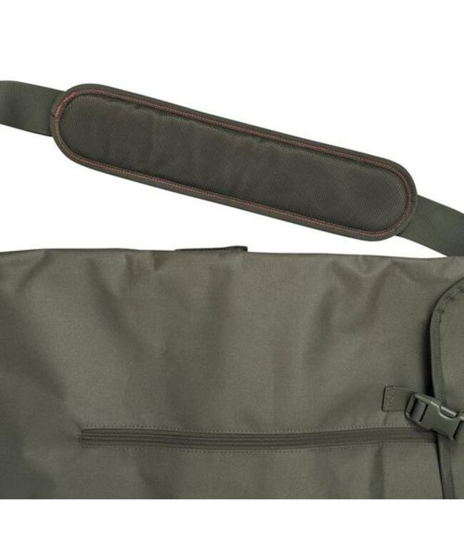 JRC JRC DEFENDER II HOLDALL 12FT 3 plus 3 ROD