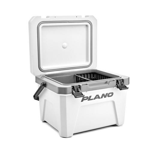 Maak kans op 1 van de 2 goedgevulde Plano koelboxen t.w.v. €129,99