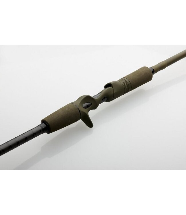 FishstoreXL Snoek Actieset Heavy 2.21m 70-130g + Reel + Lijn + GRATIS Backpack