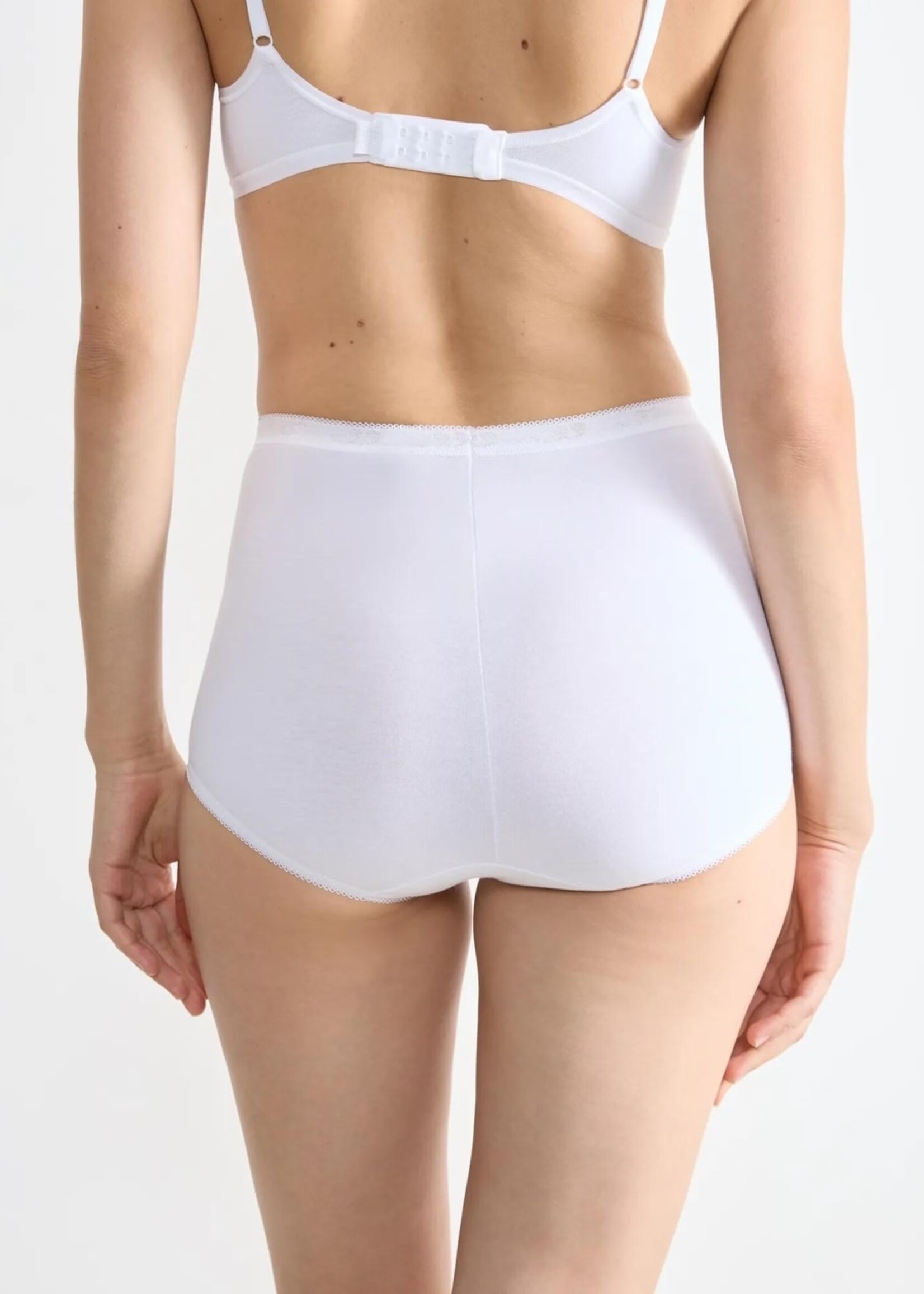 Sloggi Sloggi Basic+ Maxi slips wit - 4 stuks voordeelpack