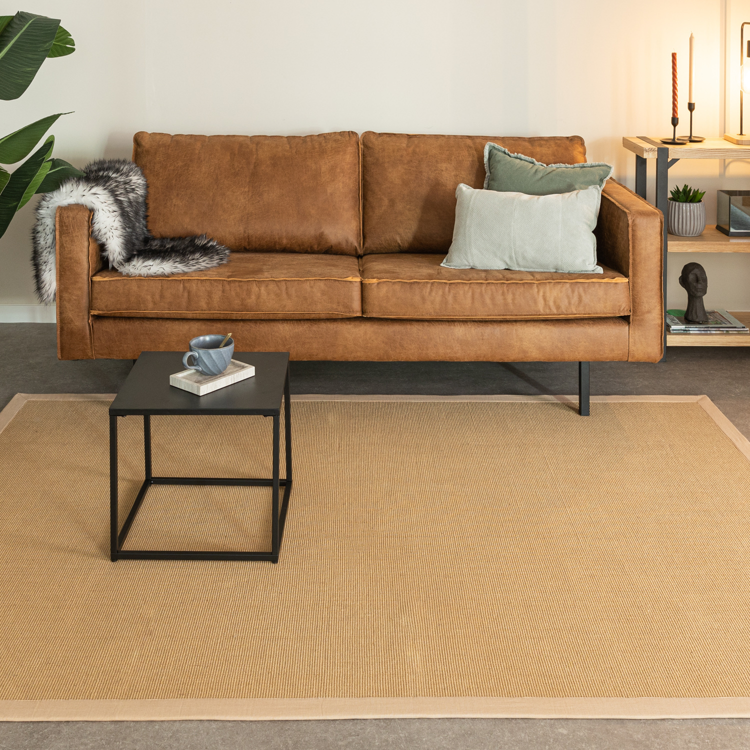 Tapis doux à poils courts - Tulum Border Beige - sfeer