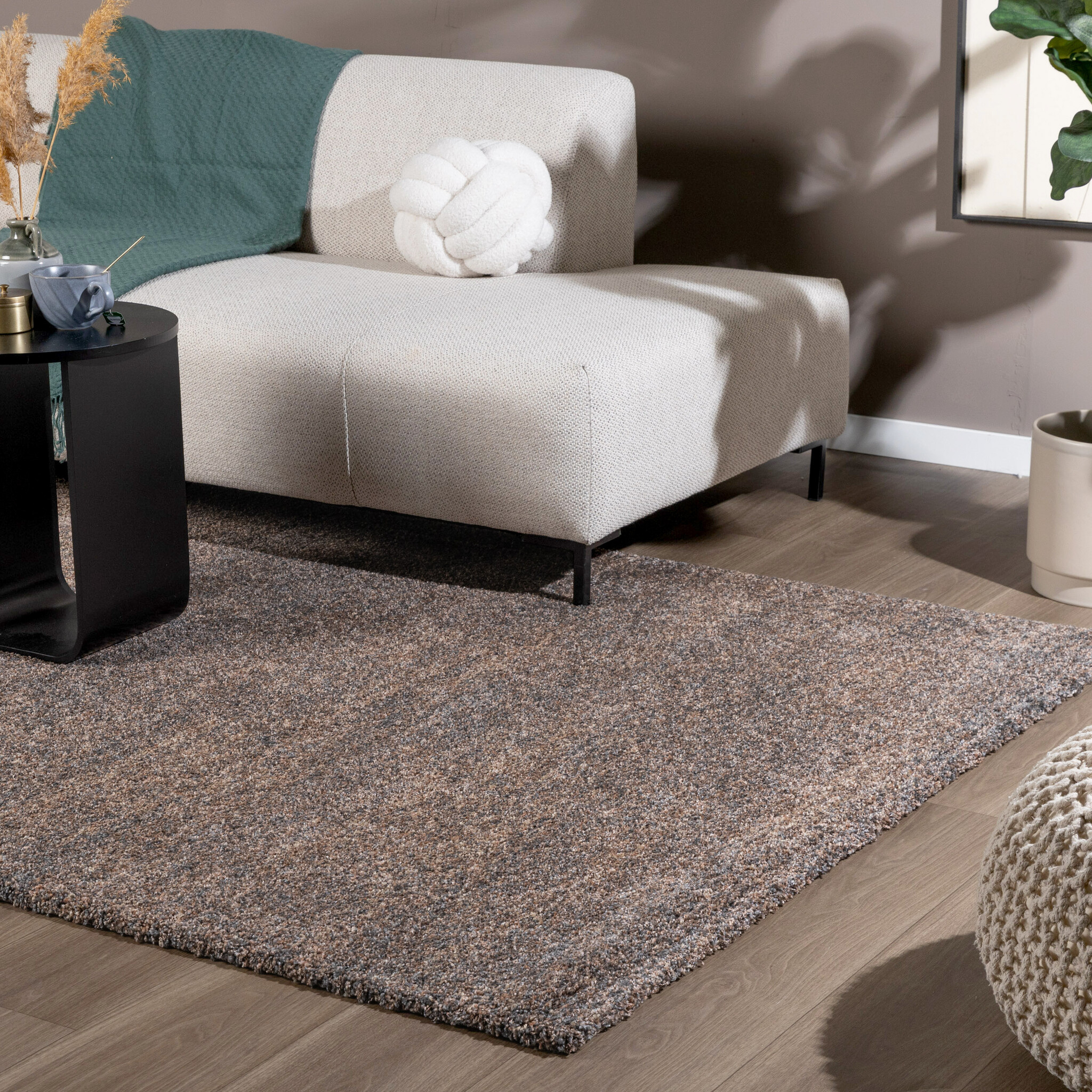 Tapis shaggy – George Rouille