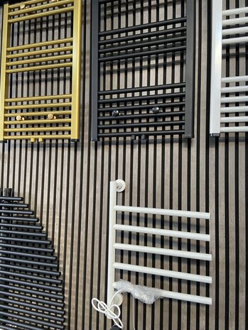 Oppio €45 PER PANEEL - 52x260 cm EXPLORE BETON akoestische wand panelen lattenwand met Vilt Oppio €45 PER PANEEL - 52x260 cm EXPLORE BETON akoestische wand panelen lattenwand met Vilt