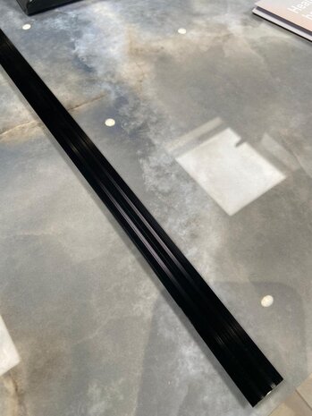 Oppio Tussenprofiel tbv. PVC Wandpanelen - Zwart Oppio Tussenprofiel tbv. PVC Wandpanelen - Zwart