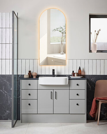 Oppio ARCH TOOG - 45x100 CM ( RANDLOOS ) Toilet / Badkamerspiegel met verlichting Oppio ARCH TOOG - 45x100 CM ( RANDLOOS ) Toilet / Badkamerspiegel met verlichting