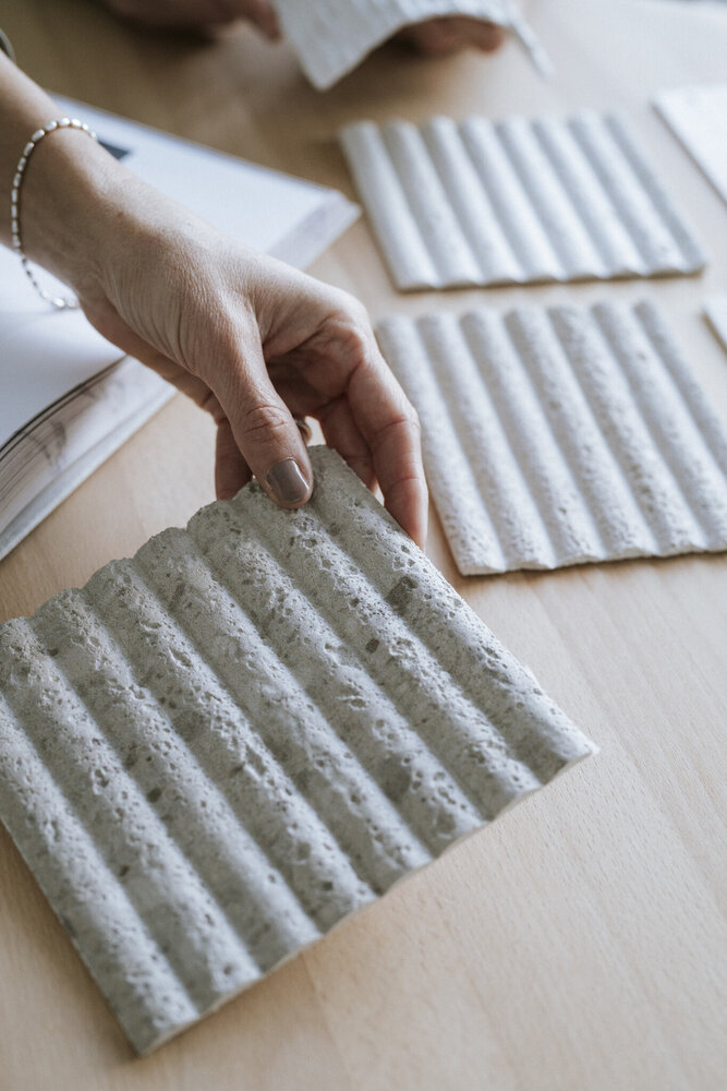 MUOZO MUOZO -Roman Columns SAND 280x60 Flexibele Wandpanelen MUOZO MUOZO -Roman Columns SAND 280x60 Flexibele Wandpanelen
