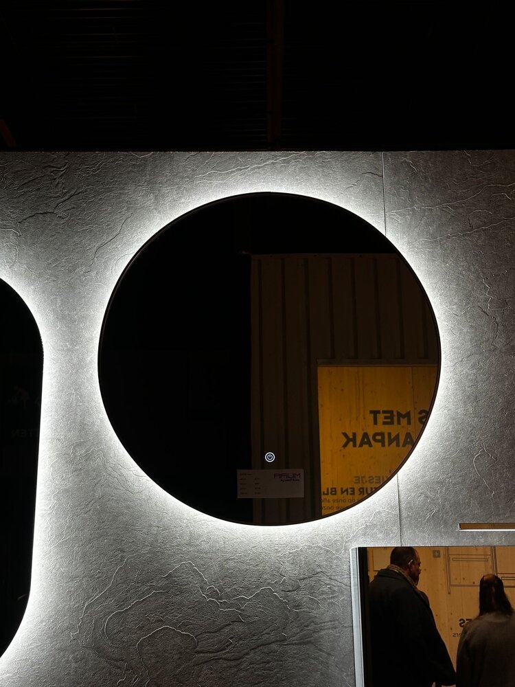 Oppio LUNA - 60 CM ( ZWART ) Badkamerspiegel met verlichting