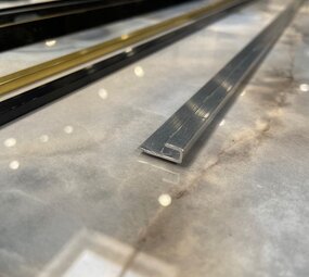 Oppio Eindprofiel tbv. PVC Wandpanelen - Zilver