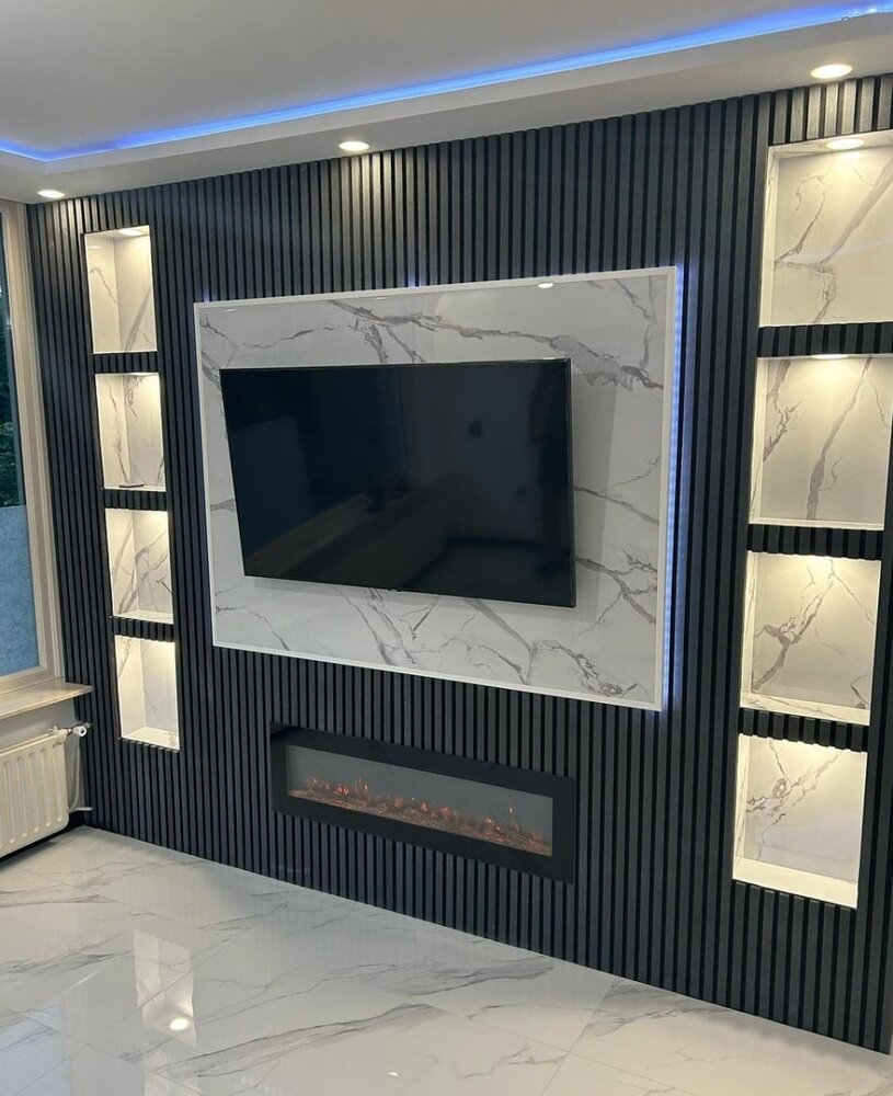 Oppio €37 PER PANEEL - 120x280x0,3 cm - PVC Wandpaneel Calacatta Marmer Wit / Grijs Hoogglans