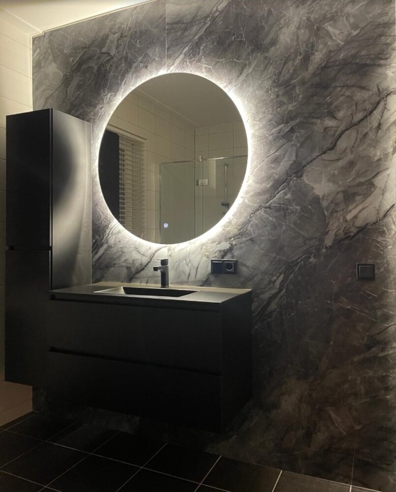 Oppio €37 PER PANEEL - 120x280x0,3 cm - PVC Wandpaneel Grijs Steen Marmerlook Hoogglans Oppio €37 PER PANEEL - 120x280x0,3 cm - PVC Wandpaneel Grijs Steen Marmerlook Hoogglans
