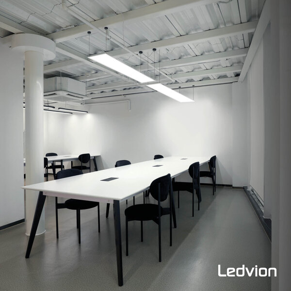 Ledvion 6x LED Panel 120x30 - UGR <19 - 24W - 210 Lm/W - 6500K - 5 Year Warranty - Energy Class A