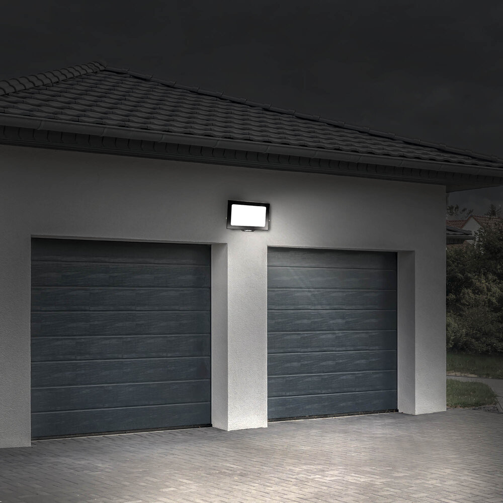 Ledvion LED Floodlight 200W - Osram LED - IP65 - 6500K - Daylight - 24.000 Lumen