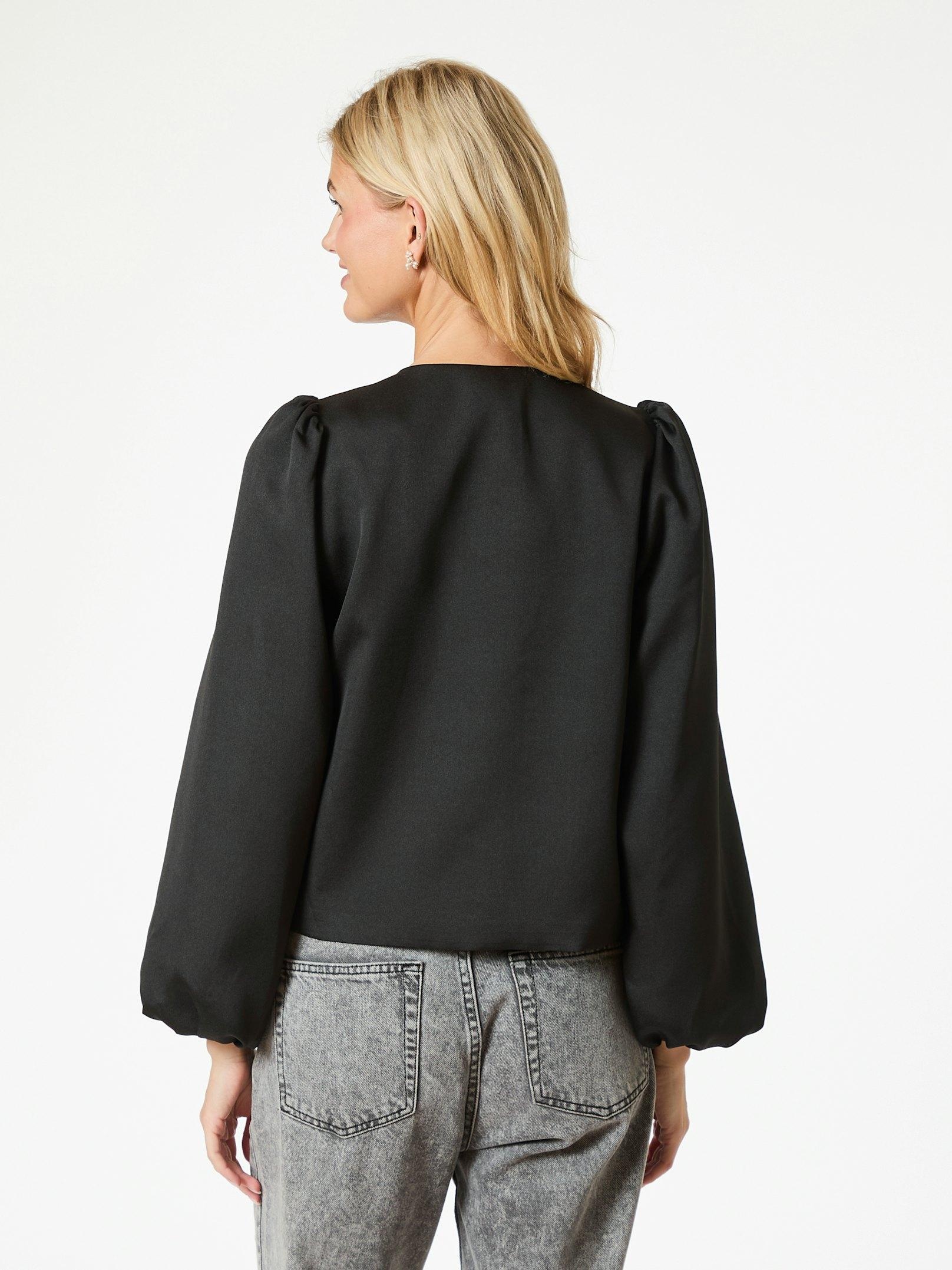 Daliska Dull satin Blouse