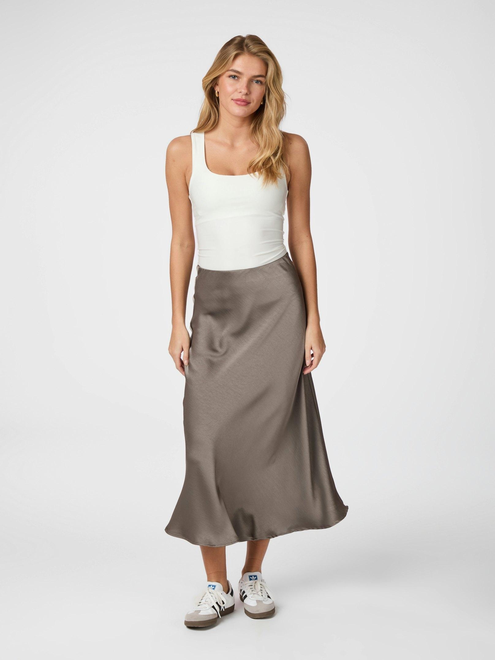 Bovary satin skirt