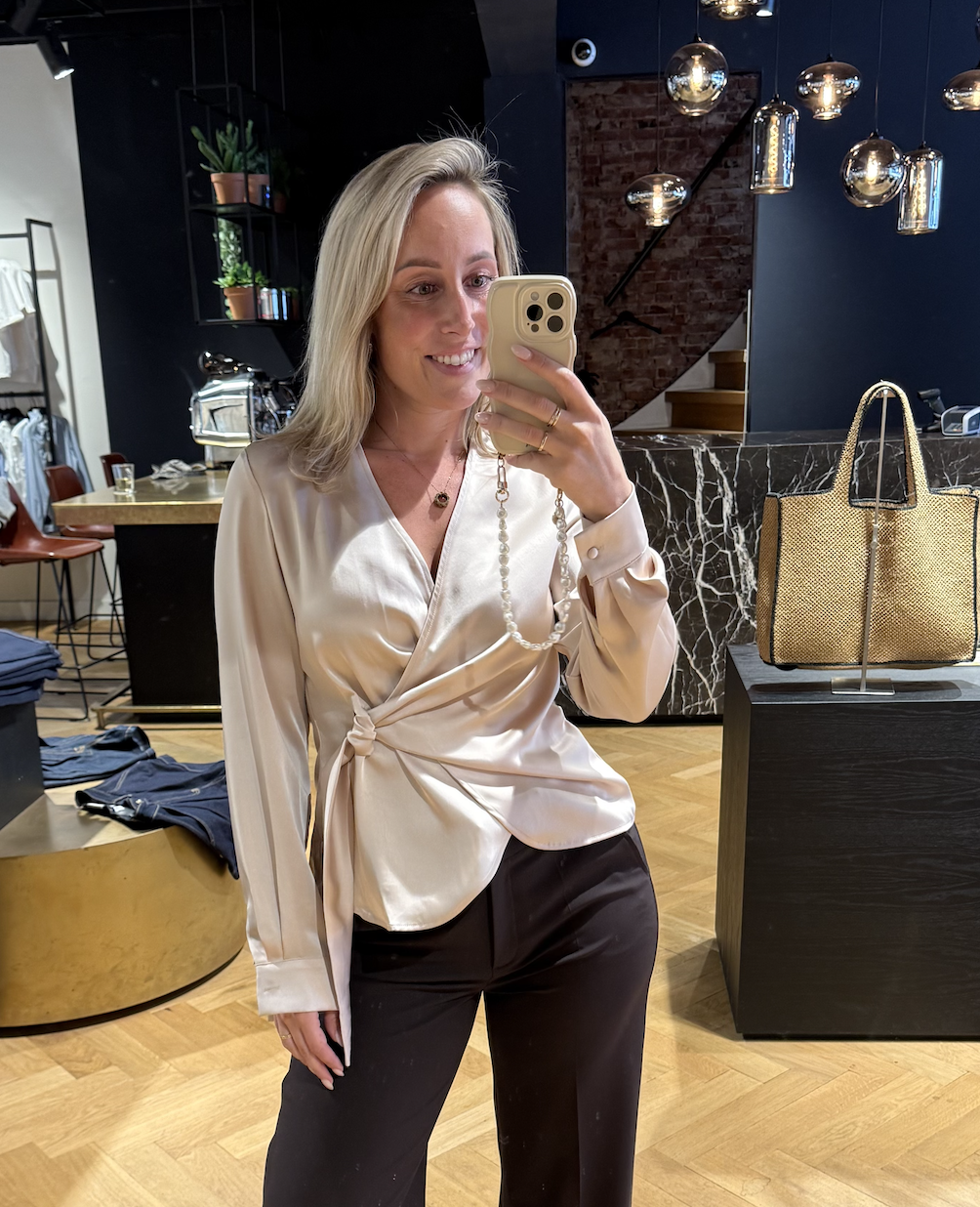 Petris Heavy Sateen Blouse