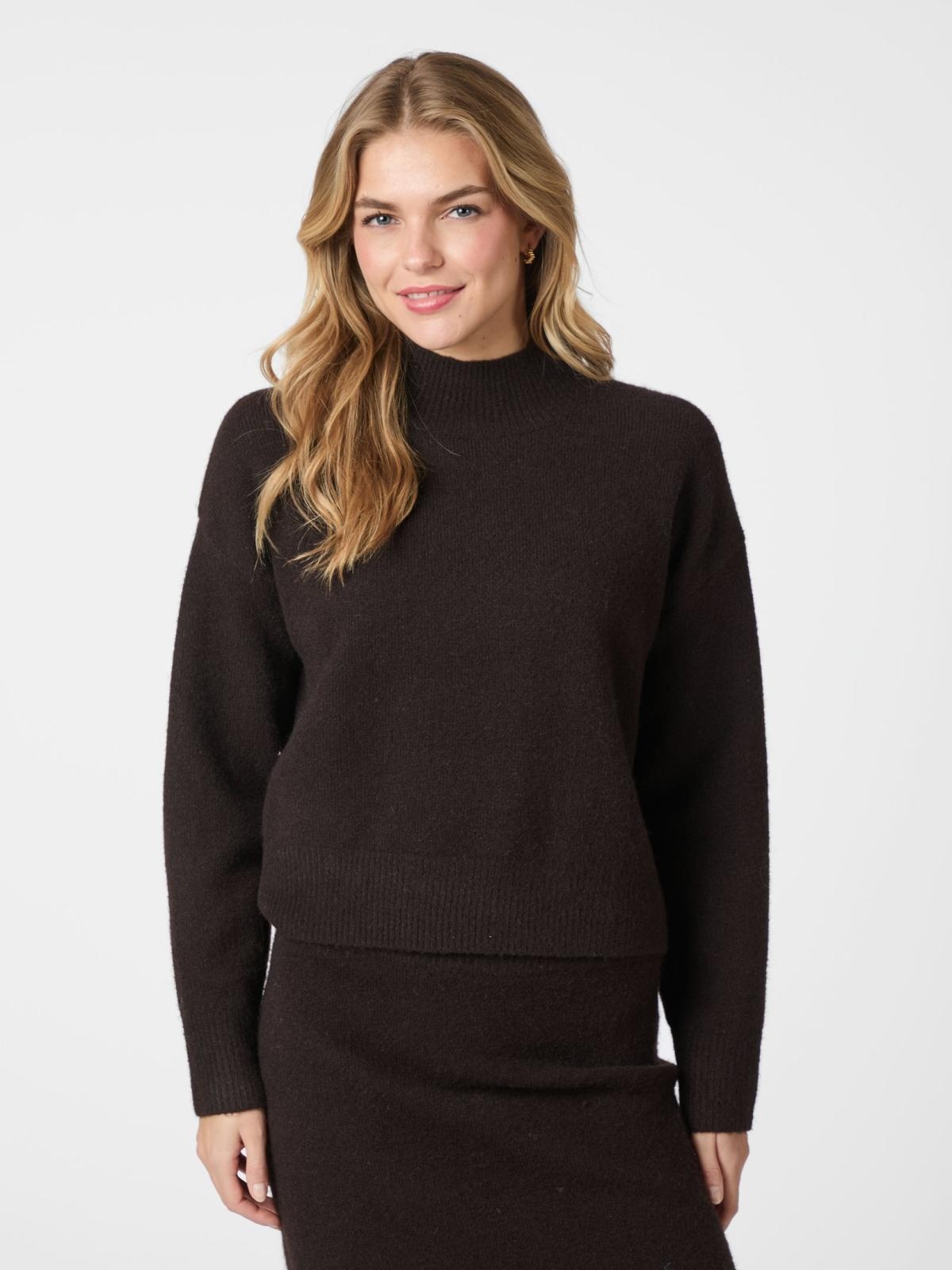 Paulina Knit Pull