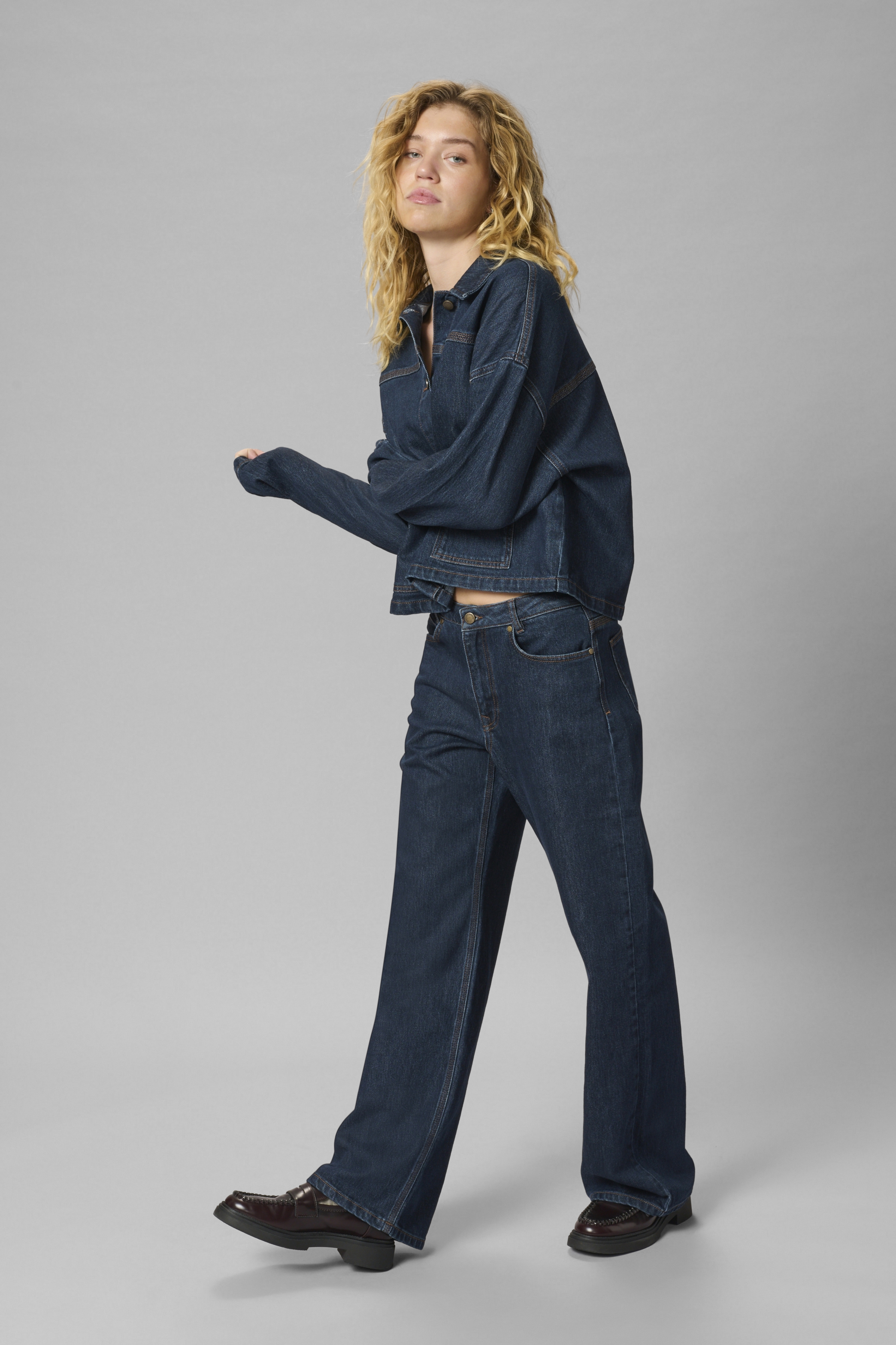 Karli High Wide Deco