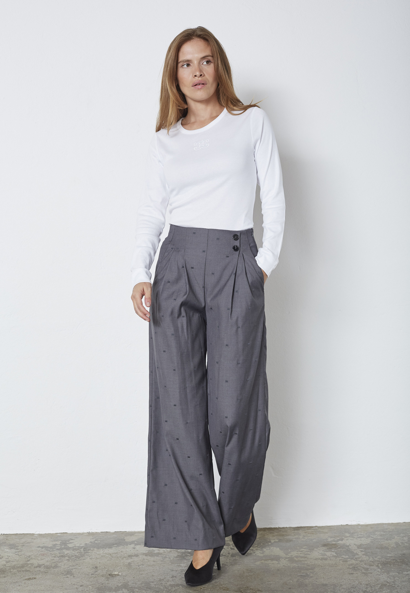 Saga Pleat LL Pant
