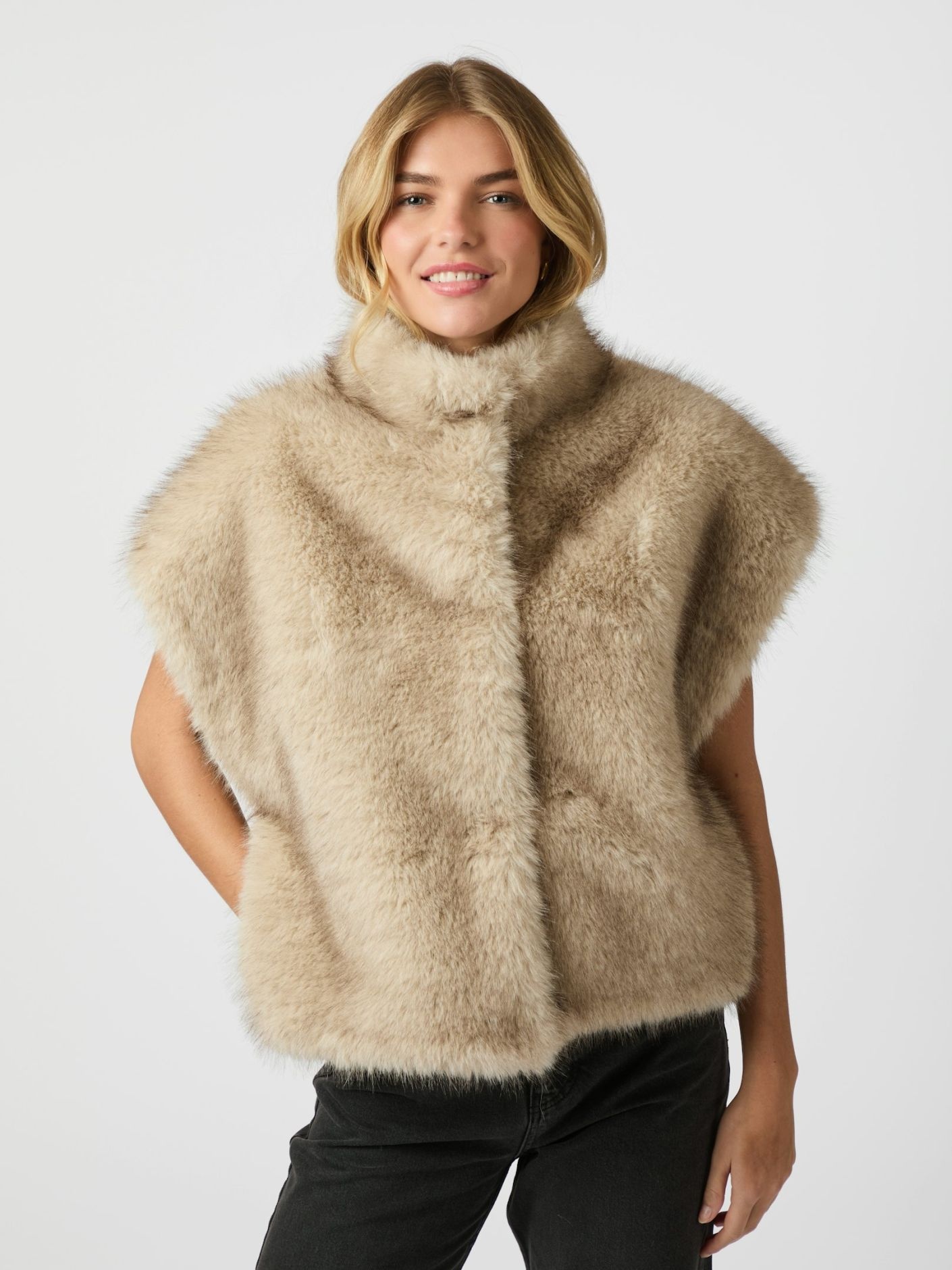 Neo Noir Kevini Faux Fur Vest