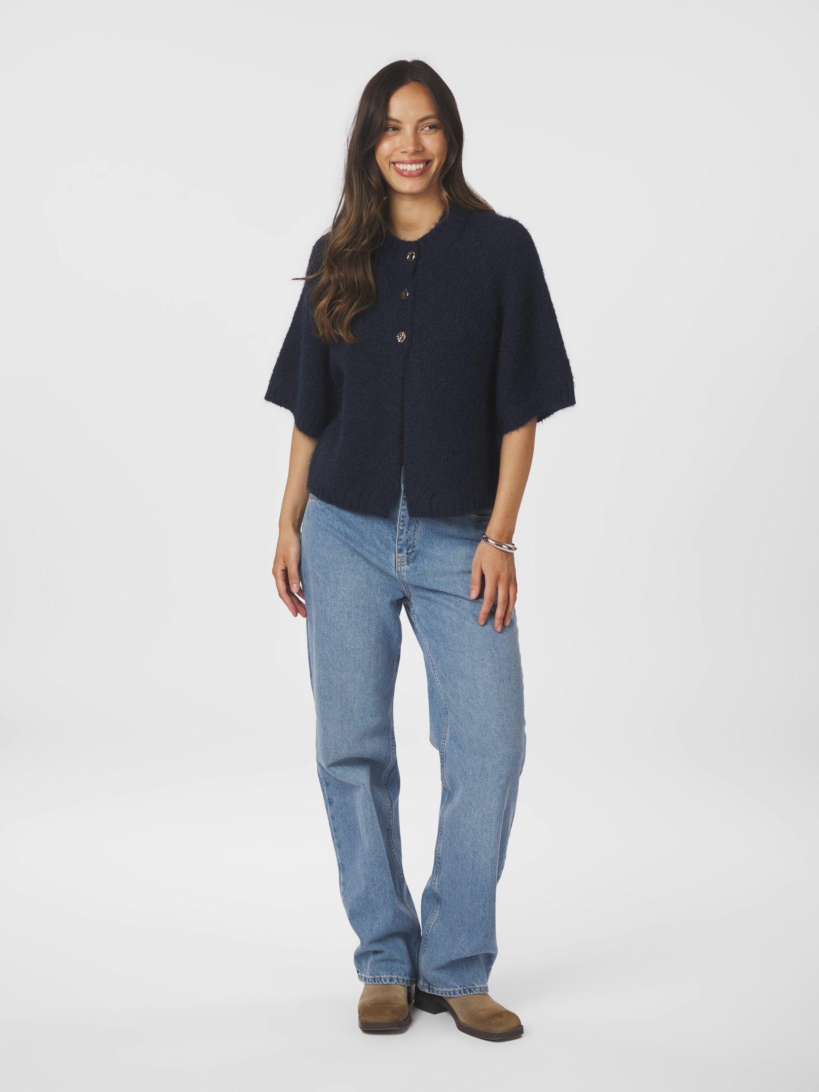 Benuta Fluffy Knit Cardigan