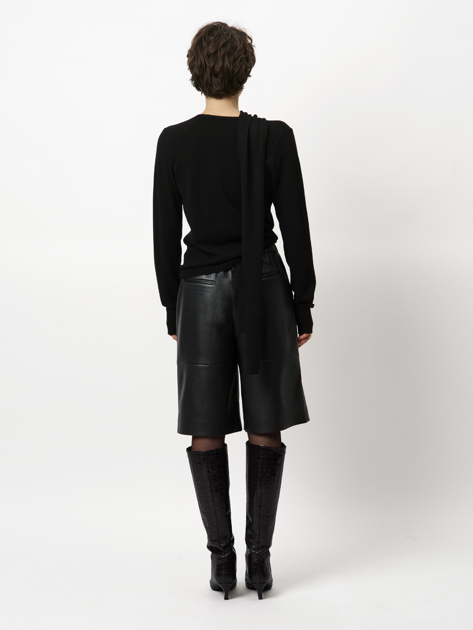 Avery faux leather bermuda