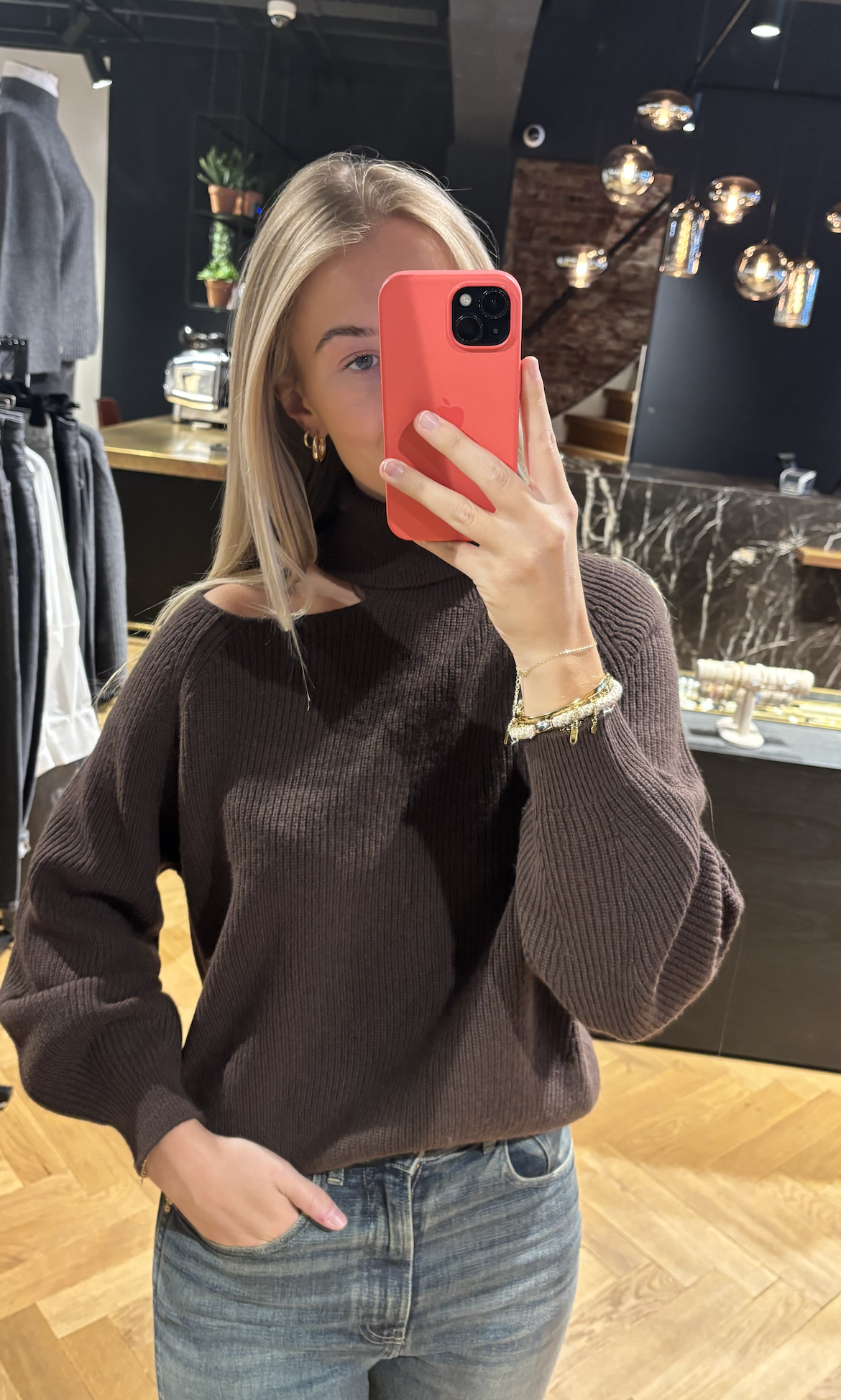 Marenna asymetrical  sweater