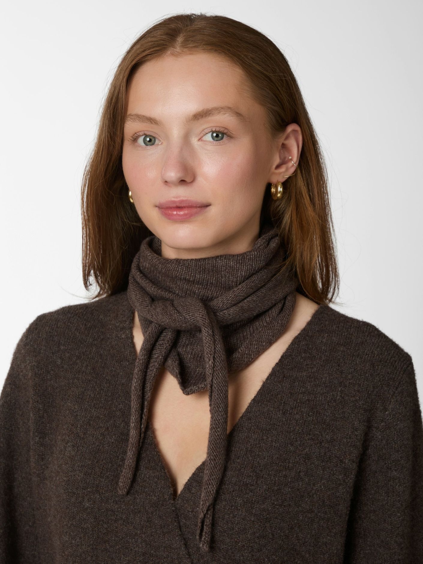 Neo Noir Misty Knit Scarf