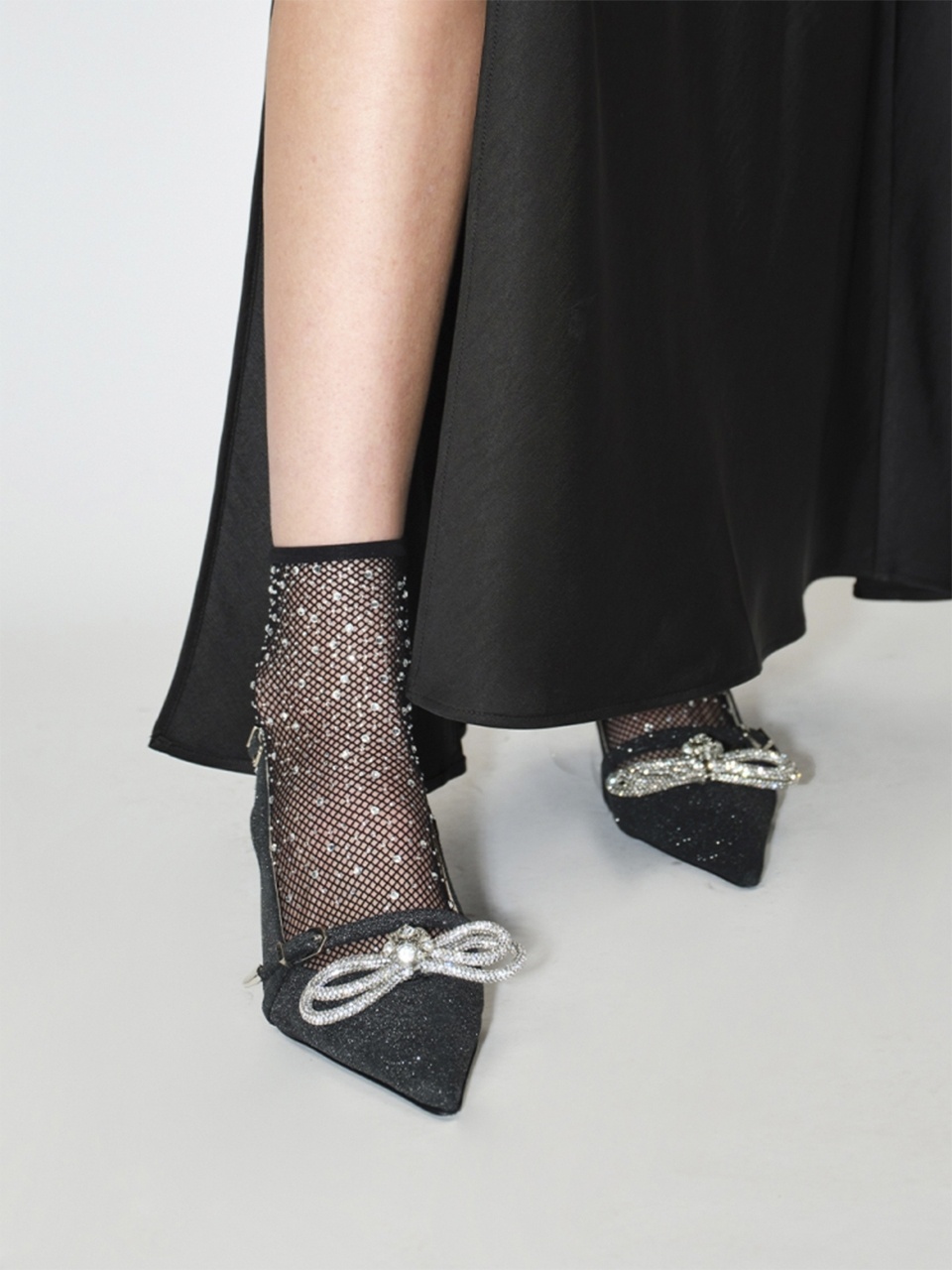 Rhinestone net-socks