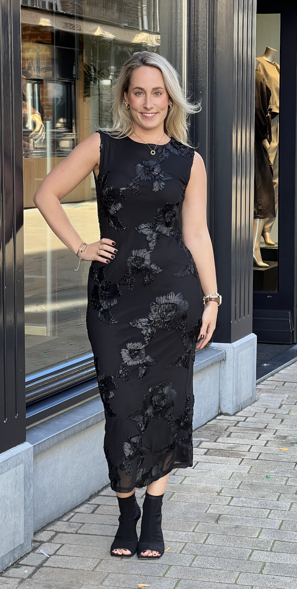 Tiranna Big Flower Mesh Dress