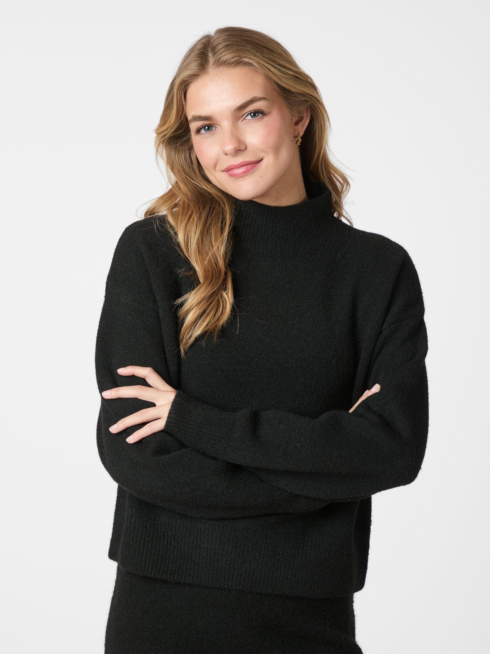 Paulina Knit Pull