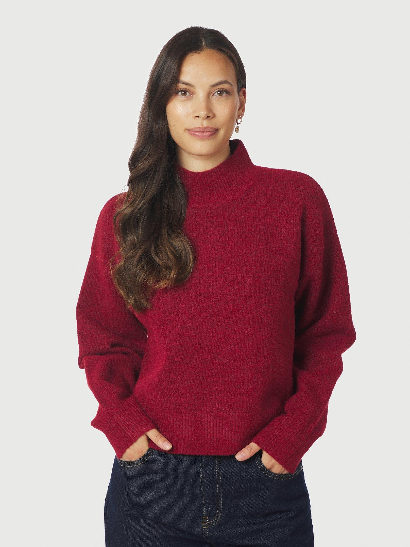Paulina Knit Pull