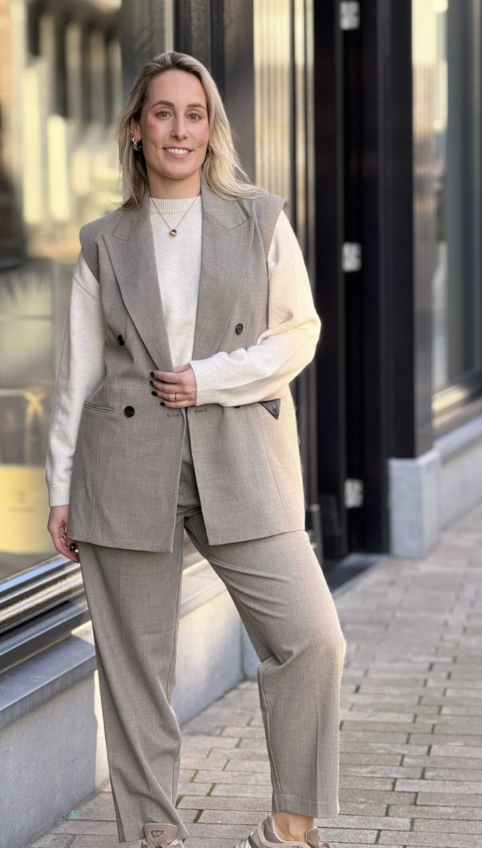 Nicole Crop Tall Pant