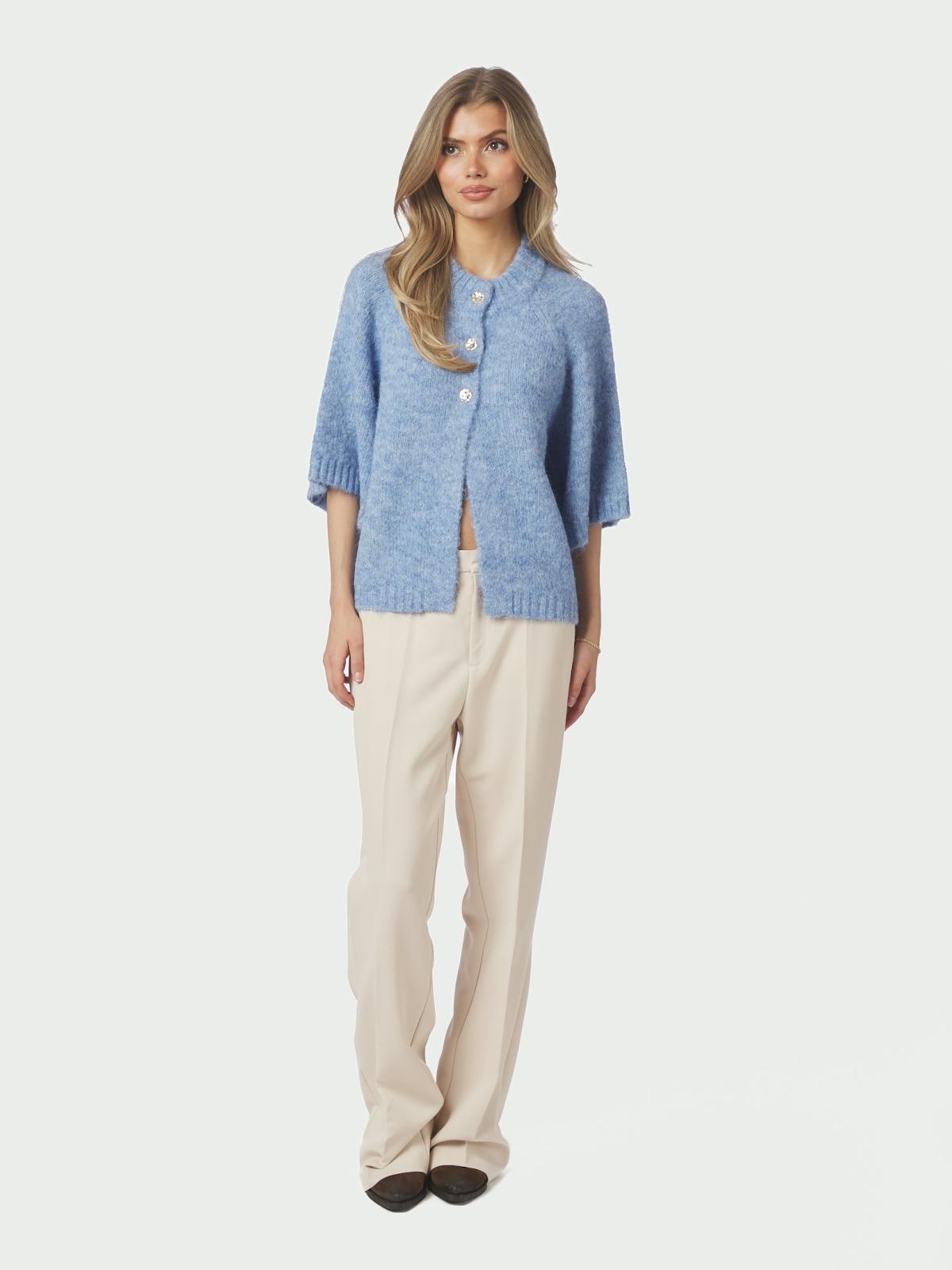 Benuta Fluffy Knit Cardigan