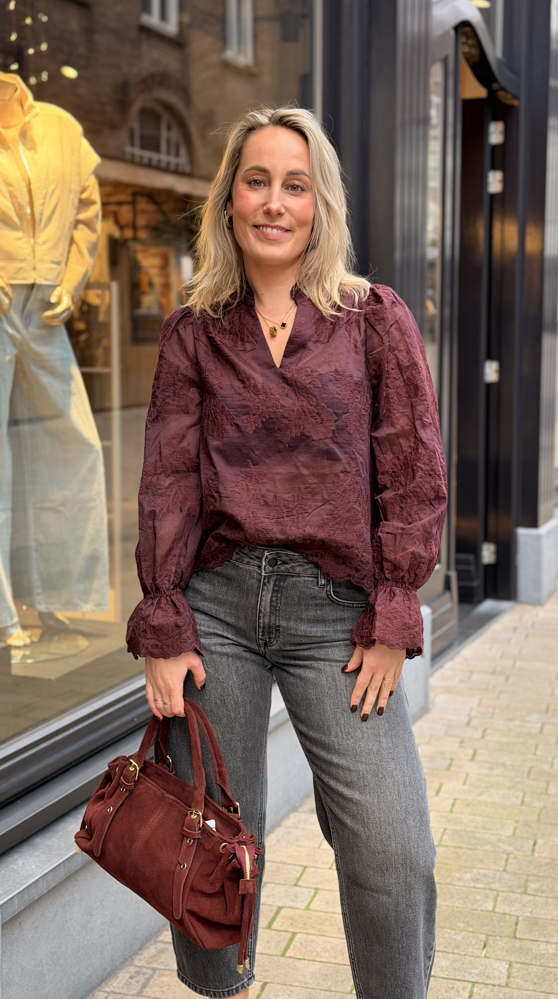 Amara Big Embroidery Blouse