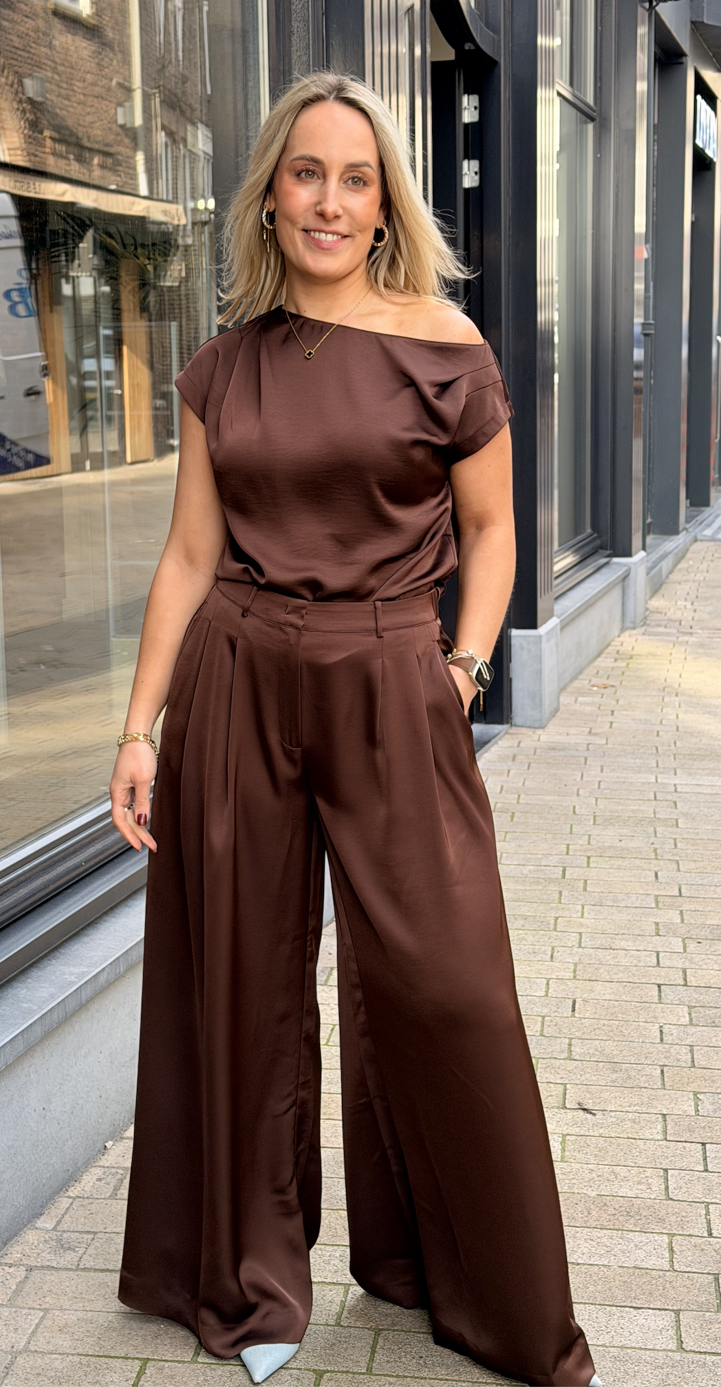 Onique wide leg satin pants