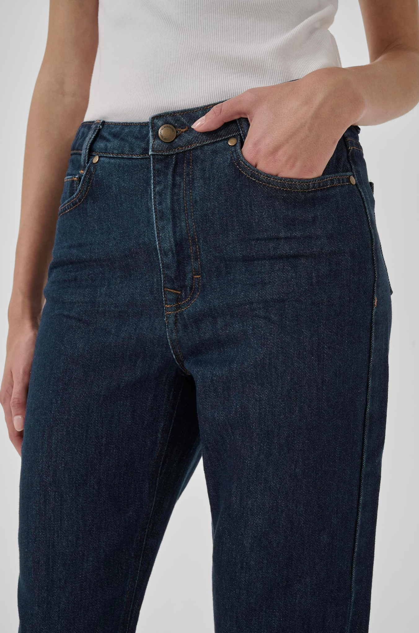 The Isa High Straight