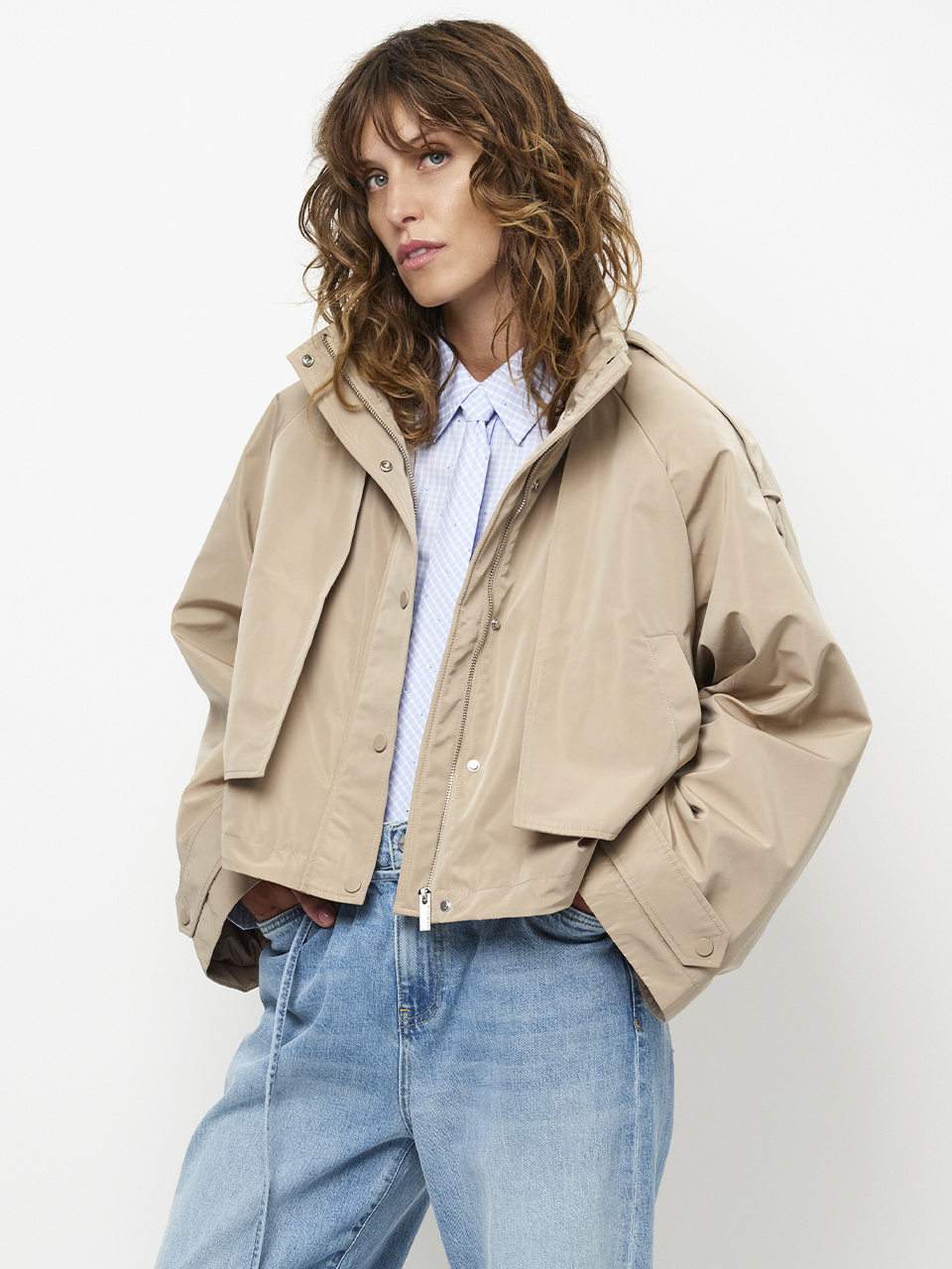 Duane cape cropped trenchcoat