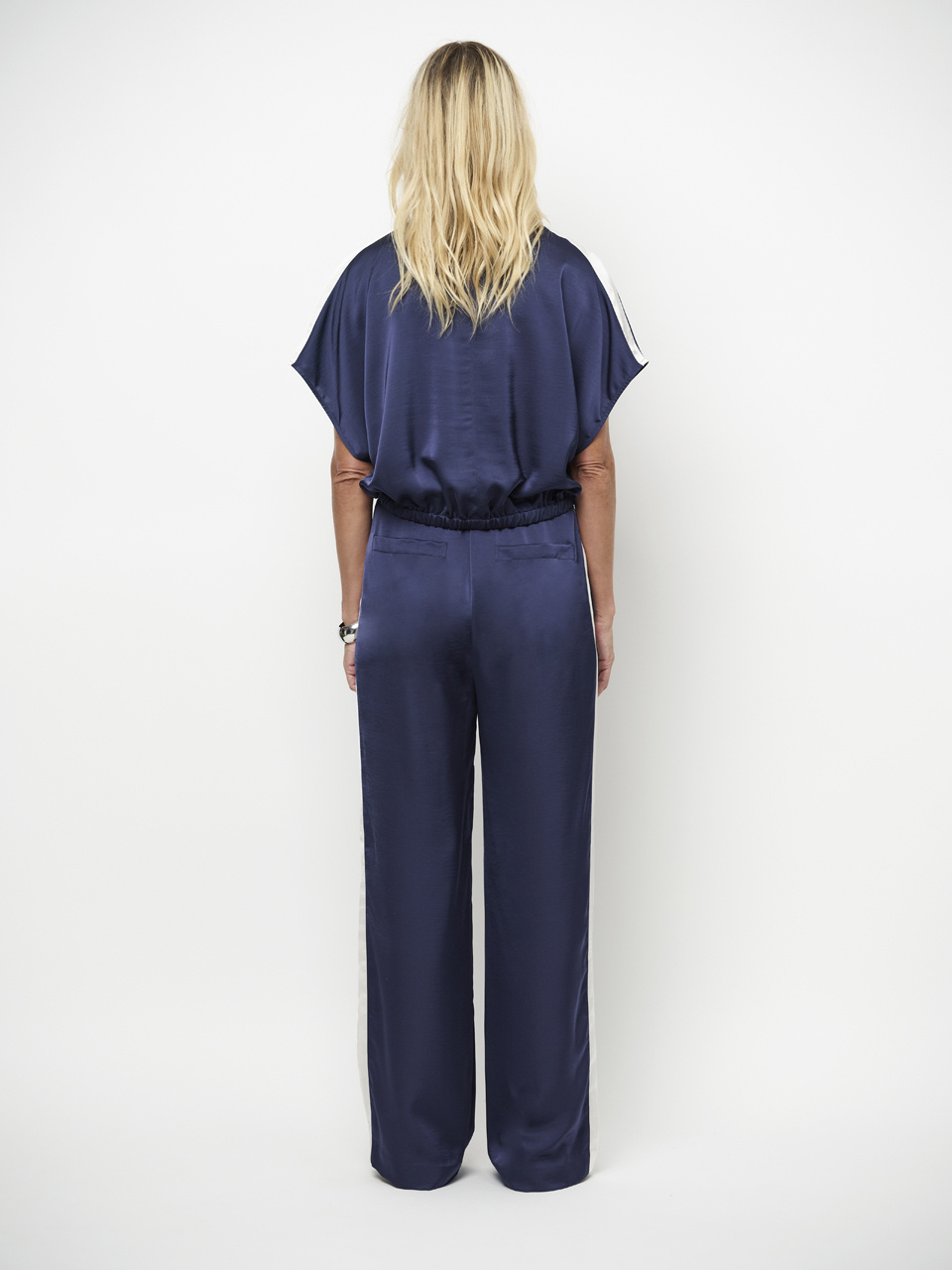 Siren tie knot shirt