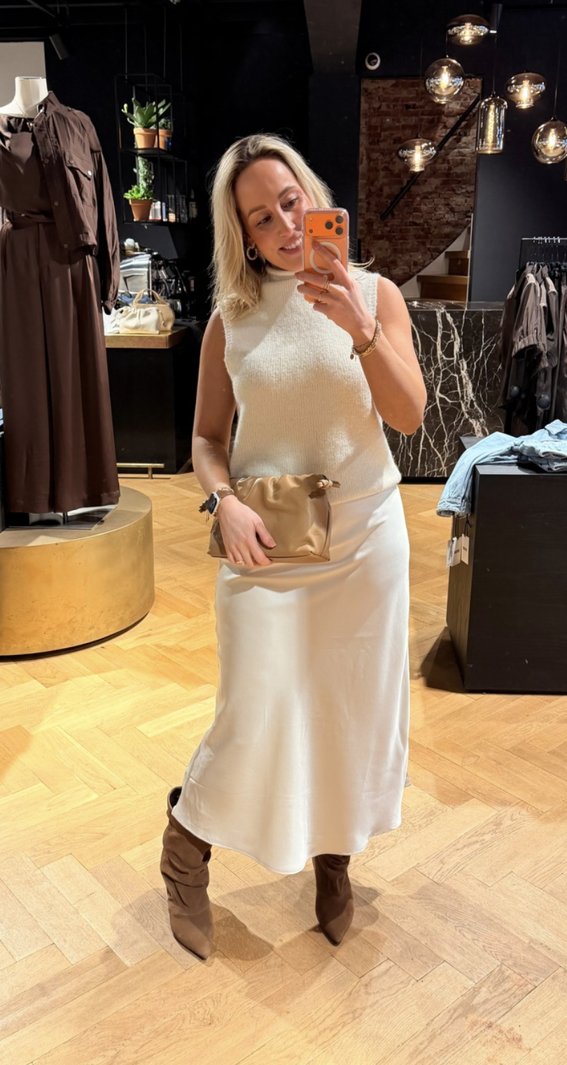 Viso Heavy Sateen Skirt