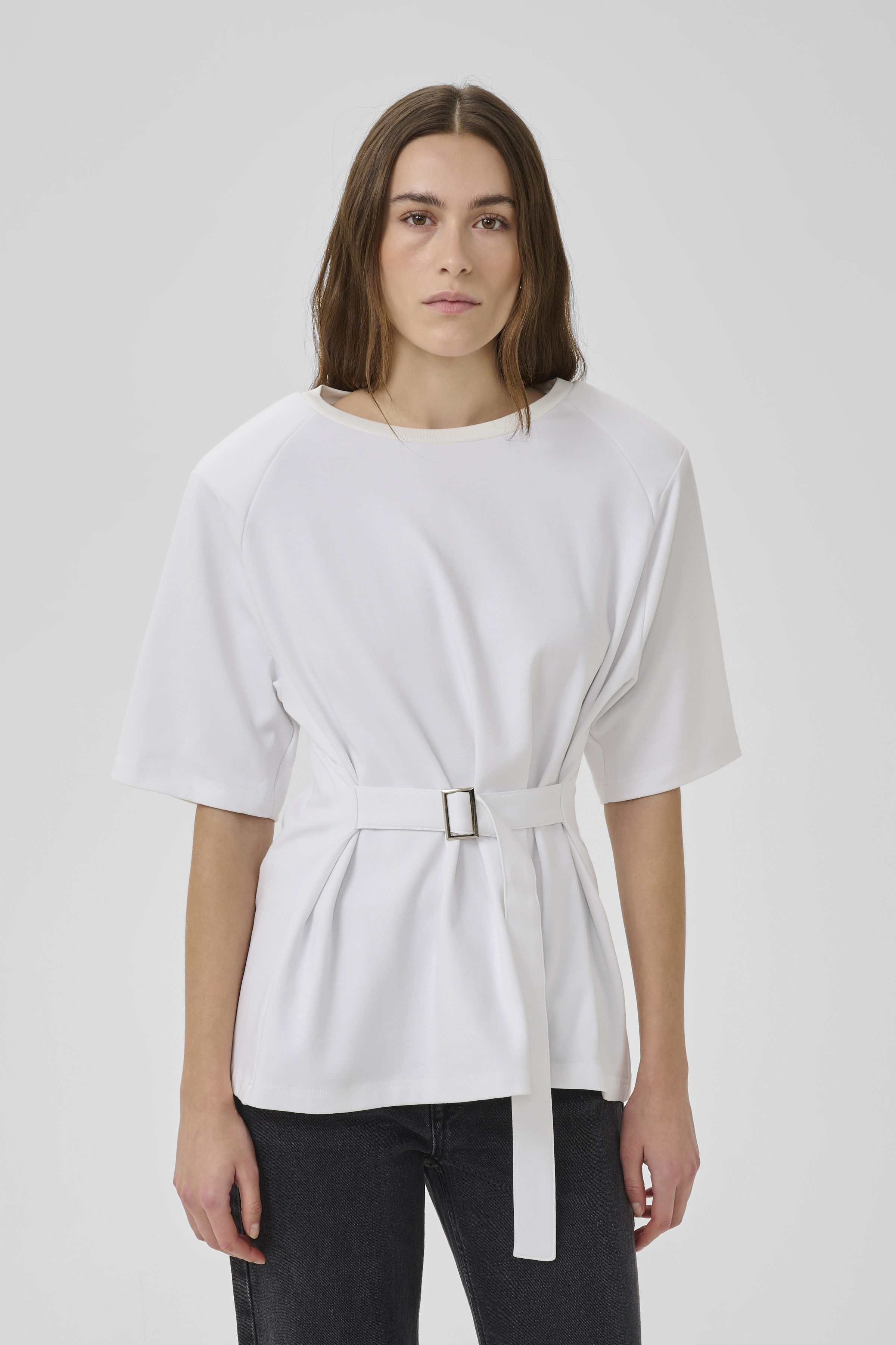 Apir Belt Tee